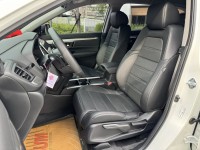 Honda  CR-V 金鑽店~選配超過10萬以上☆小改款5.5代 VTI-S.一手車+里程保證‧ACC跟車.車道偏移.360度環景 | 新北市汽車商業同業公會｜TACA優良車商聯盟｜中古、二手車買車賣車公會認證保固