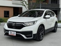 Honda  CR-V 金鑽店~選配超過10萬以上☆小改款5.5代 VTI-S.一手車+里程保證‧ACC跟車.車道偏移.360度環景 | 新北市汽車商業同業公會｜TACA優良車商聯盟｜中古、二手車買車賣車公會認證保固