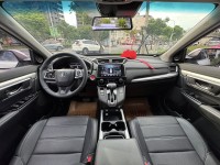 Honda  CR-V 金鑽店~選配超過10萬以上☆小改款5.5代 VTI-S.一手車+里程保證‧ACC跟車.車道偏移.360度環景 | 新北市汽車商業同業公會｜TACA優良車商聯盟｜中古、二手車買車賣車公會認證保固
