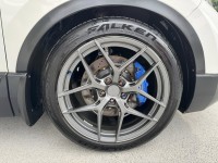 Honda  CR-V 金鑽店~選配超過10萬以上☆小改款5.5代 VTI-S.一手車+里程保證‧ACC跟車.車道偏移.360度環景 | 新北市汽車商業同業公會｜TACA優良車商聯盟｜中古、二手車買車賣車公會認證保固