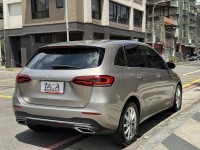 Mercedes-Benz/賓士   B-CLASS  B200 金鑽店~賓士總代理 B200 銀灰色 1.3 渦輪增壓 163匹馬力 前輪驅動 雙離合器7速自手排 | 新北市汽車商業同業公會｜TACA優良車商聯盟｜中古、二手車買車賣車公會認證保固