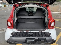 Smart  SMART FORTWO 金鑽店~ SMART FORTWO 2人座 6速雙離合器自手排 自然進氣 1.0 後輪驅動 71匹馬力 此車超省油省稅 遮風擋雨 冬暖夏涼 停車超方便 情侶外出遊玩神車！ | 新北市汽車商業同業公會｜TACA優良車商聯盟｜中古、二手車買車賣車公會認證保固