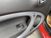 Smart  SMART FORTWO 金鑽店~ SMART FORTWO 2人座 6速雙離合器自手排 自然進氣 1.0 後輪驅動 71匹馬力 此車超省油省稅 遮風擋雨 冬暖夏涼 停車超方便 情侶外出遊玩神車！ | 新北市汽車商業同業公會｜TACA優良車商聯盟｜中古、二手車買車賣車公會認證保固
