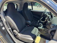 Smart  SMART FORTWO 金鑽店~新進2019年式 SMART FORTWO 2人座 6速雙離合器自手排 自然進氣 1.0 後輪驅動 71匹馬力 此車超省油省稅 遮風擋雨 冬暖夏涼 停車超方便 情侶外出遊玩神車！ | 新北市汽車商業同業公會｜TACA優良車商聯盟｜中古、二手車買車賣車公會認證保固