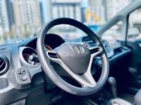 Honda  FIT 2009年 HONDA FIT 費特 VTI-S 白色 1.5L | 新北市汽車商業同業公會｜TACA優良車商聯盟｜中古、二手車買車賣車公會認證保固