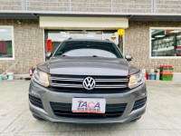 Volkswagen 福斯  Tiguan 2012年 Volkswagen 福斯 Tiguan 帝觀 灰色 1.4L | 新北市汽車商業同業公會｜TACA優良車商聯盟｜中古、二手車買車賣車公會認證保固