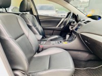 Mazda  Mazda3  2014年 Mazda3 馬三 四門 白色 2.0L  | 新北市汽車商業同業公會｜TACA優良車商聯盟｜中古、二手車買車賣車公會認證保固