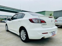 Mazda  Mazda3  2014年 Mazda3 馬三 四門 白色 2.0L  | 新北市汽車商業同業公會｜TACA優良車商聯盟｜中古、二手車買車賣車公會認證保固