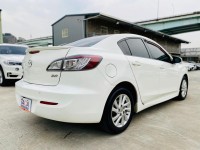 Mazda  Mazda3  2014年 Mazda3 馬三 四門 白色 2.0L  | 新北市汽車商業同業公會｜TACA優良車商聯盟｜中古、二手車買車賣車公會認證保固