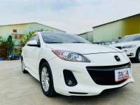 Mazda  Mazda3  2014年 Mazda3 馬三 四門 白色 2.0L  | 新北市汽車商業同業公會｜TACA優良車商聯盟｜中古、二手車買車賣車公會認證保固