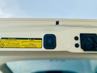 Toyota  Sienna 2016年 TOYOTA Sienna 希安娜 白色 3.5L 八人座XLE版 | 新北市汽車商業同業公會｜TACA優良車商聯盟｜中古、二手車買車賣車公會認證保固