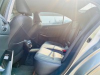 Lexus  IS 2016年 Lexus 凌志 IS200t 淺棕色 2.0L 豪華版 | 新北市汽車商業同業公會｜TACA優良車商聯盟｜中古、二手車買車賣車公會認證保固