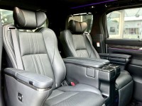 Lexus  LX 2023年 凌志 Lexus LM300h | 新北市汽車商業同業公會｜TACA優良車商聯盟｜中古、二手車買車賣車公會認證保固