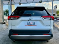 Toyota  RAV4 2020年領牌 TOYOTA RAV4 白色 2.0L 旗艦版 | 新北市汽車商業同業公會｜TACA優良車商聯盟｜中古、二手車買車賣車公會認證保固