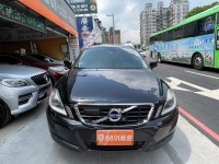 Volvo  XC60 【原廠保養、T5旗艦版、原鈑件】XC60 2.0 一手車 認證車 內外極新 | 新北市汽車商業同業公會｜TACA優良車商聯盟｜中古、二手車買車賣車公會認證保固