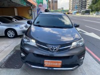 Toyota  RAV4 【全台最暢銷運動休旅、精選天窗及雙色內裝皮椅】 | 新北市汽車商業同業公會｜TACA優良車商聯盟｜中古、二手車買車賣車公會認證保固