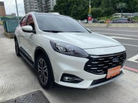 Ford/福特  Kuga 贏錠 全景 環景 旗艦X 無線充 B&O音響 只跑六千 | 新北市汽車商業同業公會｜TACA優良車商聯盟｜中古、二手車買車賣車公會認證保固