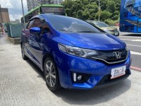 Honda  FIT 【頂級S版、換檔撥片、超低里程三萬公里、循跡防滑、恆溫】 | 新北市汽車商業同業公會｜TACA優良車商聯盟｜中古、二手車買車賣車公會認證保固