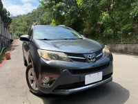 Toyota  RAV4 【天窗、雙色內裝、電椅、導航、行李架】 | 新北市汽車商業同業公會｜TACA優良車商聯盟｜中古、二手車買車賣車公會認證保固