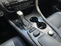 Lexus  RX RX200T 頂級 天窗 跟車 盲點 車道偏移 抬頭顯示 導航 | 新北市汽車商業同業公會｜TACA優良車商聯盟｜中古、二手車買車賣車公會認證保固