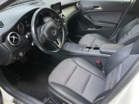 Mercedes-Benz/賓士   GLA-CLASS  GLA180 BENZ GLA180 原版件 免鑰匙 快撥 多功能方向盤 電尾門 倒車顯影 | 新北市汽車商業同業公會｜TACA優良車商聯盟｜中古、二手車買車賣車公會認證保固