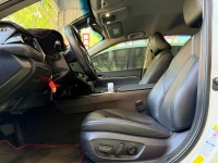 Toyota  Camry TOYOTA CAMRY 油電 尊爵版 全速跟車 抬顯HUD 盲點偵測 | 新北市汽車商業同業公會｜TACA優良車商聯盟｜中古、二手車買車賣車公會認證保固
