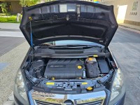 Opel  Zafira 德國原裝 1.8 五速自手排 七人座休旅車.安全.省油.省稅金 | 新北市汽車商業同業公會｜TACA優良車商聯盟｜中古、二手車買車賣車公會認證保固