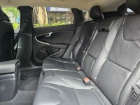 Volvo  V40 VOLVO V40 T4 珍珠白 認證車 | 新北市汽車商業同業公會｜TACA優良車商聯盟｜中古、二手車買車賣車公會認證保固