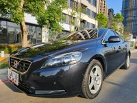 Volvo  V40 VOLVO V40 T4 原鈑件原漆 | 新北市汽車商業同業公會｜TACA優良車商聯盟｜中古、二手車買車賣車公會認證保固