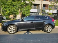 Volvo  V40 VOLVO V40 T4 原鈑件原漆 | 新北市汽車商業同業公會｜TACA優良車商聯盟｜中古、二手車買車賣車公會認證保固