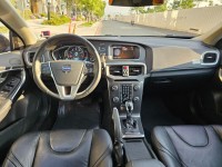 Volvo  V40 VOLVO V40 T4 原鈑件原漆 | 新北市汽車商業同業公會｜TACA優良車商聯盟｜中古、二手車買車賣車公會認證保固