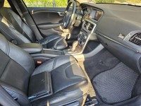Volvo  V40 VOLVO V40 T4 原鈑件原漆 | 新北市汽車商業同業公會｜TACA優良車商聯盟｜中古、二手車買車賣車公會認證保固