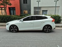 Volvo  V40 Rdesign旗艦版 | 新北市汽車商業同業公會｜TACA優良車商聯盟｜中古、二手車買車賣車公會認證保固