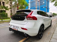 Volvo  V40 Rdesign旗艦版 | 新北市汽車商業同業公會｜TACA優良車商聯盟｜中古、二手車買車賣車公會認證保固