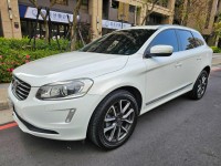 Volvo  XC60 實車實價 原鈑件 ACC旗艦版自動跟車 全景天窗 八安 電尾門 換檔快撥 | 新北市汽車商業同業公會｜TACA優良車商聯盟｜中古、二手車買車賣車公會認證保固