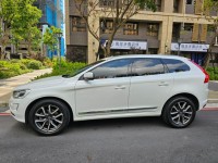 Volvo  XC60 實車實價 原鈑件 ACC旗艦版自動跟車 全景天窗 八安 電尾門 換檔快撥 | 新北市汽車商業同業公會｜TACA優良車商聯盟｜中古、二手車買車賣車公會認證保固