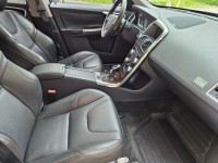 Volvo  XC60 實車實價 原鈑件 ACC旗艦版自動跟車 全景天窗 八安 電尾門 換檔快撥 | 新北市汽車商業同業公會｜TACA優良車商聯盟｜中古、二手車買車賣車公會認證保固