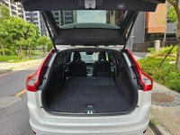 Volvo  XC60 實車實價 原鈑件 ACC旗艦版自動跟車 全景天窗 八安 電尾門 換檔快撥 | 新北市汽車商業同業公會｜TACA優良車商聯盟｜中古、二手車買車賣車公會認證保固