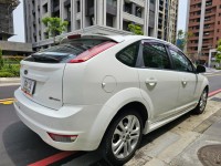 Ford/福特  Focus 2010TDCi 2.0五門運動旗艦款 白色 | 新北市汽車商業同業公會｜TACA優良車商聯盟｜中古、二手車買車賣車公會認證保固