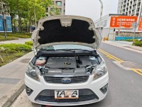 Ford/福特  Focus 2010TDCi 2.0五門運動旗艦款 白色 | 新北市汽車商業同業公會｜TACA優良車商聯盟｜中古、二手車買車賣車公會認證保固