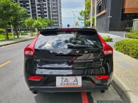 Volvo  V40 VOLVO V40 T4 原鈑件原漆 | 新北市汽車商業同業公會｜TACA優良車商聯盟｜中古、二手車買車賣車公會認證保固
