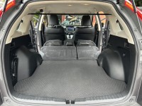 Honda  CR-V ~TACA優良車商~*(小林汽車)* 正2015年 本田 HONDA CR-V 2.4 4.5代 鐵灰色 DVD 換檔快撥 手自排 | 新北市汽車商業同業公會｜TACA優良車商聯盟｜中古、二手車買車賣車公會認證保固