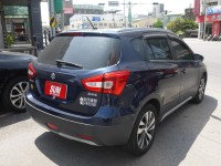 Suzuki  SX4 僅跑3萬 原廠保養 車況極佳 省油好開 7具氣囊 換檔撥片 SX4 1.4渦輪  | 新北市汽車商業同業公會｜TACA優良車商聯盟｜中古、二手車買車賣車公會認證保固