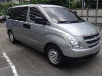 Hyundai  Starex 14年保證實跑6萬純自用現代史塔瑞斯2.5後驅柴油對座9+3全滑軌12座實車實價 | 新北市汽車商業同業公會｜TACA優良車商聯盟｜中古、二手車買車賣車公會認證保固