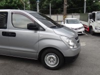 Hyundai  Starex 14年保證實跑6萬純自用現代史塔瑞斯2.5後驅柴油對座9+3全滑軌12座實車實價 | 新北市汽車商業同業公會｜TACA優良車商聯盟｜中古、二手車買車賣車公會認證保固