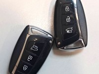 Hyundai  Santa Fe    17年保證里程現代山土匪4傳車頂架全景抬顯前後行車紀錄器原廠車側踏板自動停車導引保證實車實價 | 新北市汽車商業同業公會｜TACA優良車商聯盟｜中古、二手車買車賣車公會認證保固