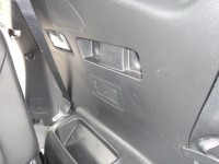 Hyundai  Santa Fe    17年保證里程現代山土匪4傳車頂架全景抬顯前後行車紀錄器原廠車側踏板自動停車導引保證實車實價 | 新北市汽車商業同業公會｜TACA優良車商聯盟｜中古、二手車買車賣車公會認證保固