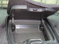 Hyundai  Santa Fe    17年保證里程現代山土匪4傳車頂架全景抬顯前後行車紀錄器原廠車側踏板自動停車導引保證實車實價 | 新北市汽車商業同業公會｜TACA優良車商聯盟｜中古、二手車買車賣車公會認證保固