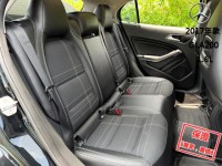 Mercedes-Benz/賓士   GLA-CLASS  GLA200 【全景天窗 免鑰匙啟閉 跑車座椅 電動座椅 定速巡航】2017年款 GLA200 | 新北市汽車商業同業公會｜TACA優良車商聯盟｜中古、二手車買車賣車公會認證保固
