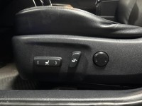 Toyota  Camry 最頂級尊爵版│一手車│４顆氣囊│天窗│免鑰匙啟閉│電視導航│循跡防滑│CAMRY | 新北市汽車商業同業公會｜TACA優良車商聯盟｜中古、二手車買車賣車公會認證保固